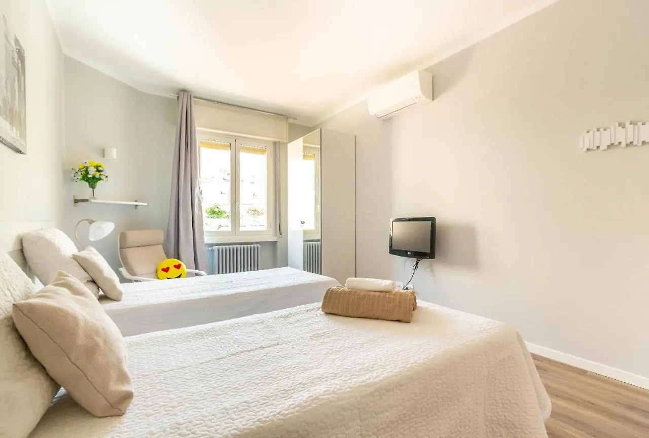 Appartamento Alessia's Flat - Politecnico Bovisa Milano 0*,  Italia